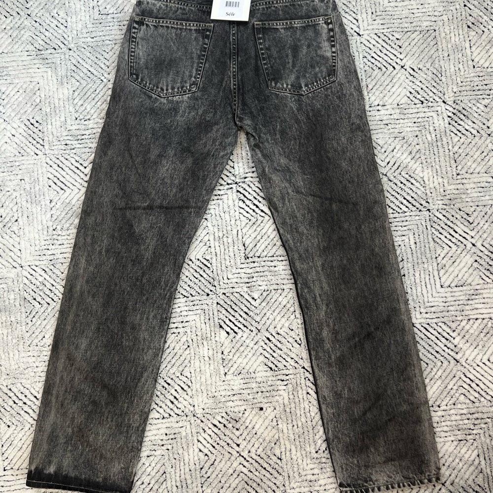Séfr Straight-leg Jeans in a grey washed denim finish. Made in Italy 🇮🇹 - Picture 8 of 17